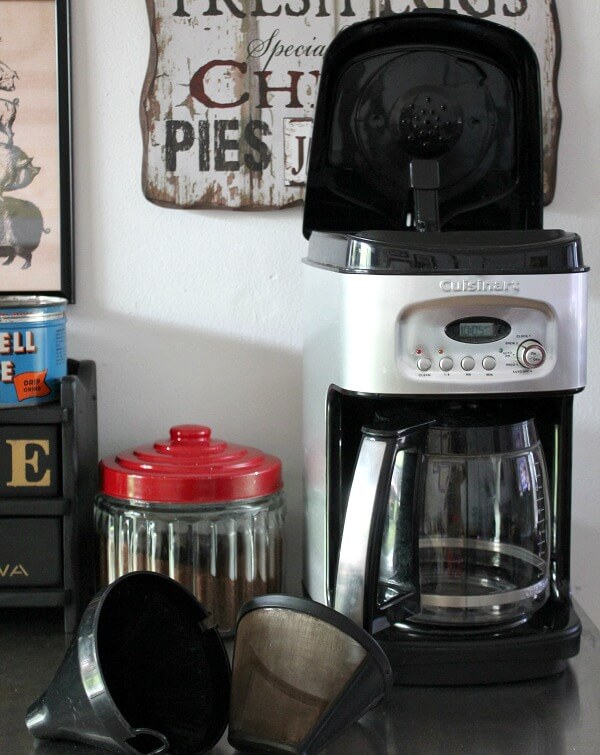 In how to clean your Cuisinart coffee maker, follow the steps in the post to properly clean it