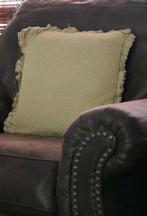 Living room chair with pillow