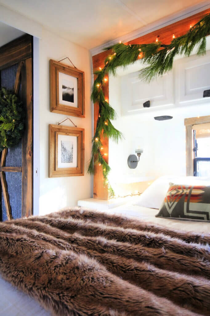 The Christmas bedding quarters in the RV