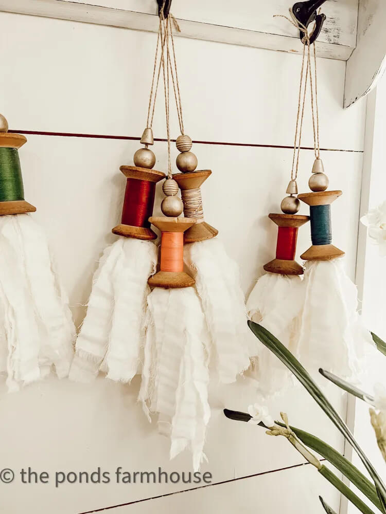 In New & Notable Mentions 1/21/23, this crafter used vintage spools to make tassels