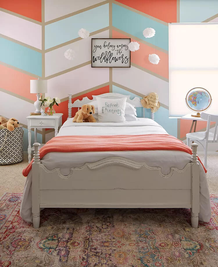 Their daughter's bedroom was filled with herringbone walls and other pastel colors.