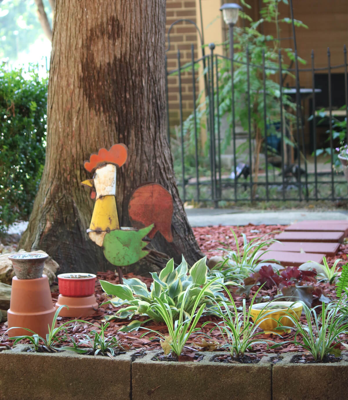 In Visiting Squirrel & State Of The Garden, I've put out bowls of water for the squirrels and rabbits