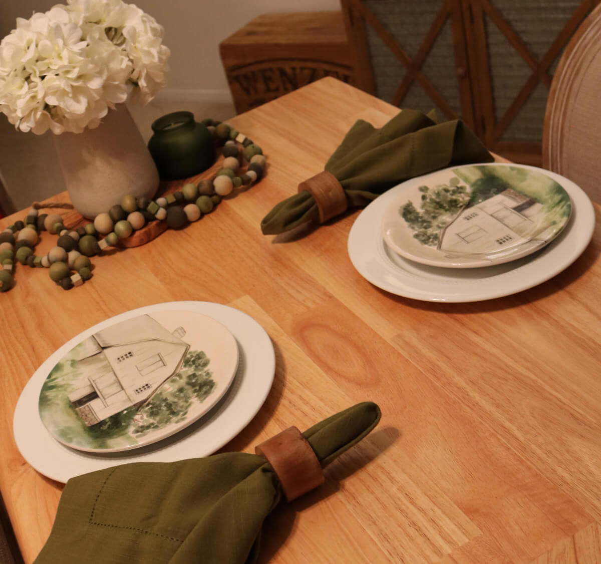 In A Green & White Farmhouse Tablescape, I used olive green cloth napkins.