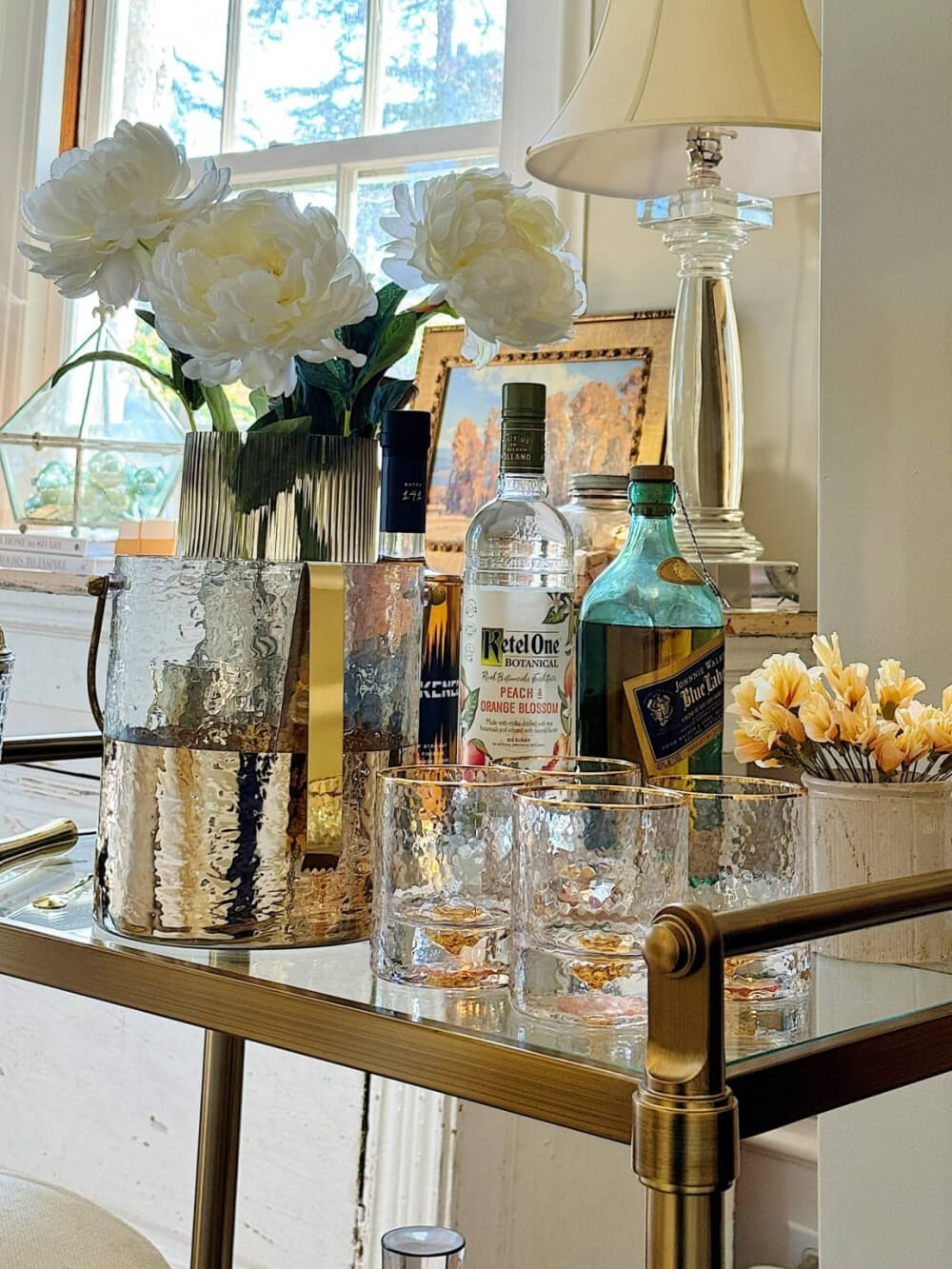 In The Love Of Home Files #22, this blogger shows you how to style a bar cart.