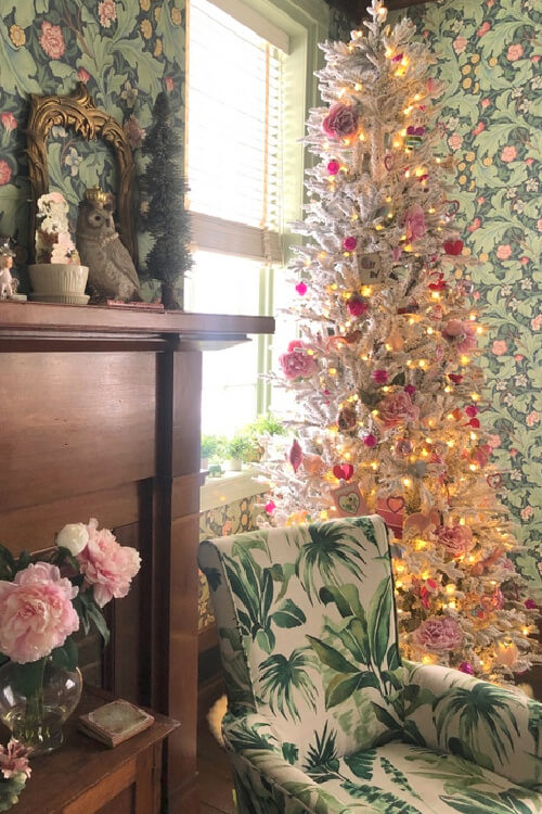 A pink and white tree that could be for Valentine's Day.